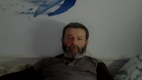 Snapshot of midhir chatting on January 25, 2025, 1:19 pm kike online show from January 25, 2025, 1:19 pm