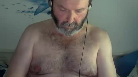 Snapshot of midhir chatting on January 30, 2025, 6:21 pm kike online show from January 30, 2025, 6:21 pm