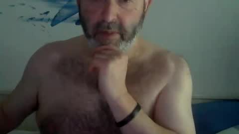 Snapshot of midhir chatting on February 9, 2025, 3:56 pm kike online show from February 9, 2025, 3:56 pm