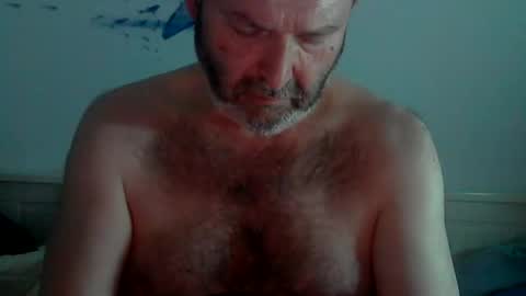 Snapshot of midhir chatting on March 8, 2025, 8:25 pm kike online show from March 8, 2025, 8:25 pm