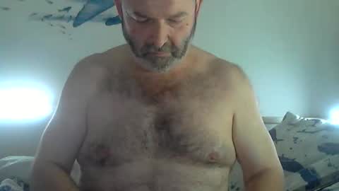 Snapshot of midhir chatting on September 11, 2025, 1:33 pm kike online show from September 11, 2025, 1:33 pm