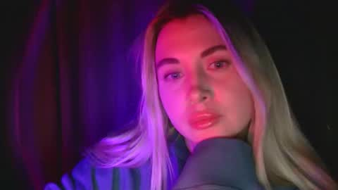 Midnight lace1 online show from February 6, 2026, 9:07 pm