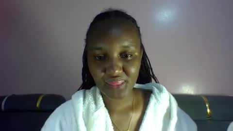 Snapshot of midnight_sexy chatting on April 18, 2026, 3:27 pm midnight_sexy online show from April 18, 2026, 3:27 pm
