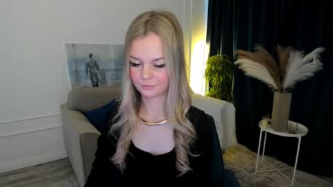 Snapshot of midnighteaura chatting on April 21, 2026, 3:57 am midnighteaura online show from April 21, 2026, 3:57 am