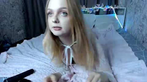 midnightfable online show from July 31, 2026, 9:47 pm