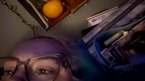 midnightseducer1 online show from April 17, 2026, 7:44 am