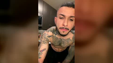 midnightvoid18 online show from January 18, 2026, 8:18 am