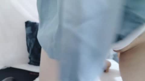 Mie online show from November 4, 2025, 1:16 am