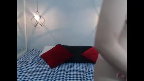 Snapshot of migatica_johnson12 chatting on April 23, 2026, 3:30 am Migatica johnson12 online show from April 23, 2026, 3:30 am