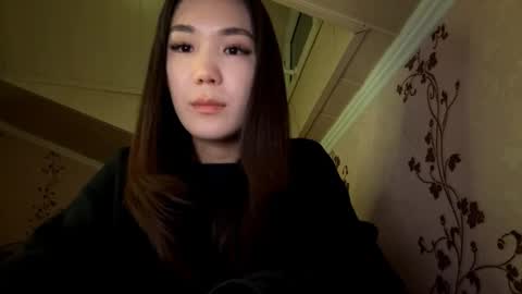 Snapshot of migdaliafenlon chatting on October 15, 2025, 2:17 pm Nova online show from October 15, 2025, 2:17 pm