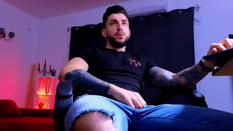 MightyAaron online show from February 2, 2026, 3:38 am