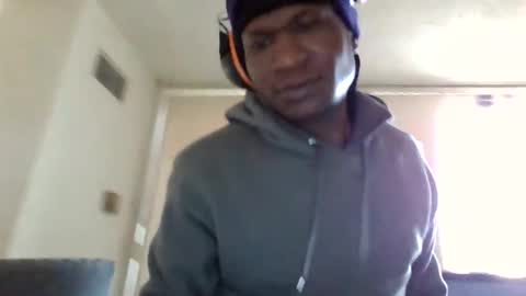 Snapshot of mightymandingo chatting on April 25, 2026, 12:08 pm Mightymandingo online show from April 25, 2026, 12:08 pm