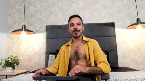 miguelsanfrancisco online show from October 9, 2025, 2:48 pm