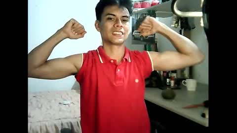 MiguelSantos online show from January 14, 2026, 7:25 am