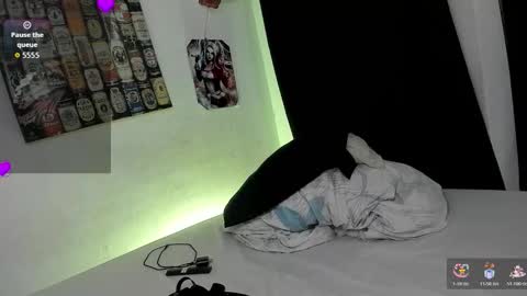 Snapshot of mihaadamss chatting on November 28, 2025, 5:59 pm MihaAdamss online show from November 28, 2025, 5:59 pm