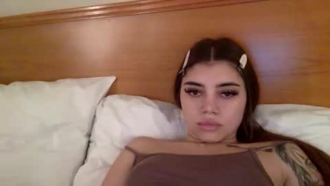 mihaela4467922 online show from April 24, 2026, 6:32 pm