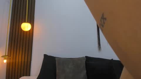 Snapshot of miia_adamz1 chatting on February 4, 2025, 3:57 pm Mia online show from February 4, 2025, 3:57 pm