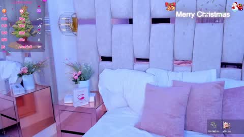 Snapshot of miia_schwarz chatting on December 19, 2024, 4:02 pm Miia Schwarz online show from December 19, 2024, 4:02 pm