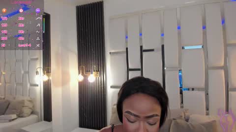 Snapshot of miia_schwarz chatting on October 12, 2025, 9:14 pm Miia Schwarz online show from October 12, 2025, 9:14 pm