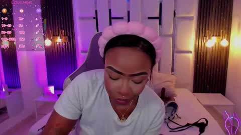 Snapshot of miia_schwarz chatting on October 16, 2025, 2:29 pm Miia Schwarz online show from October 16, 2025, 2:29 pm