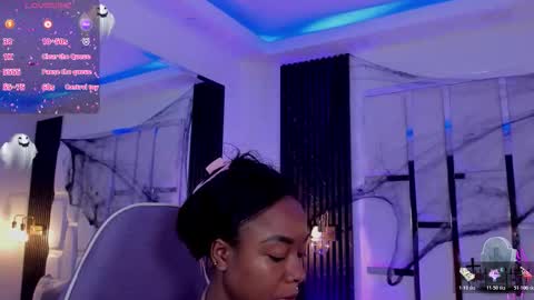 Snapshot of miia_schwarz chatting on November 3, 2025, 4:58 am Miia Schwarz online show from November 3, 2025, 4:58 am