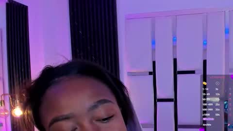 Snapshot of miia_schwarz chatting on November 17, 2025, 7:14 am Miia Schwarz online show from November 17, 2025, 7:14 am