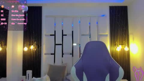 Snapshot of miia_schwarz chatting on November 21, 2025, 11:53 am Miia Schwarz online show from November 21, 2025, 11:53 am