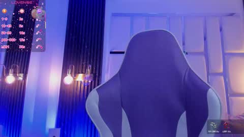 Snapshot of miia_schwarz chatting on November 22, 2025, 10:31 pm Miia Schwarz online show from November 22, 2025, 10:31 pm