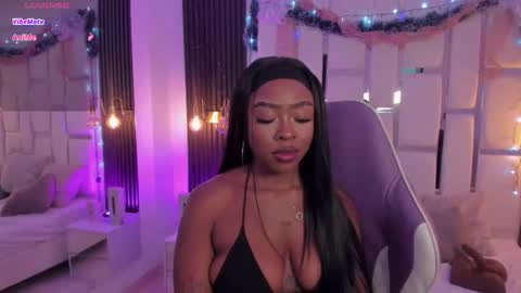 Snapshot of miia_schwarz chatting on December 4, 2025, 11:02 pm Miia Schwarz online show from December 4, 2025, 11:02 pm