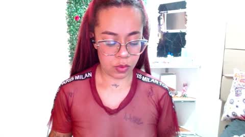 Snapshot of miia_spencer_ chatting on December 5, 2024, 6:21 am miia online show from December 5, 2024, 6:21 am