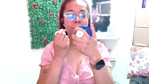 Snapshot of miia_spencer_ chatting on January 25, 2025, 5:08 pm miia online show from January 25, 2025, 5:08 pm