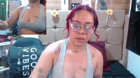 Snapshot of miia_spencer_ chatting on September 22, 2025, 3:47 pm miia online show from September 22, 2025, 3:47 pm