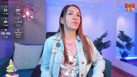 Snapshot of miia_taylors chatting on December 22, 2025, 11:29 am Miia 3 online show from December 22, 2025, 11:29 am