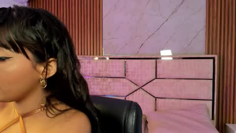 Snapshot of miiaamonroee chatting on November 29, 2025, 3:31 am Mia Monroe online show from November 29, 2025, 3:31 am