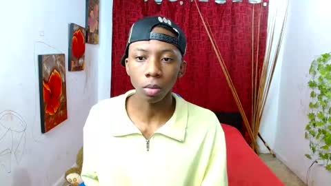 Snapshot of miilo18 chatting on June 19, 2026, 9:24 am milo online show from June 19, 2026, 9:24 am
