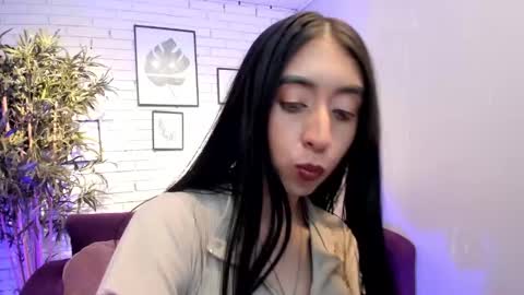 Snapshot of miilu__1 chatting on March 4, 2025, 3:44 am miilu  online show from March 4, 2025, 3:44 am