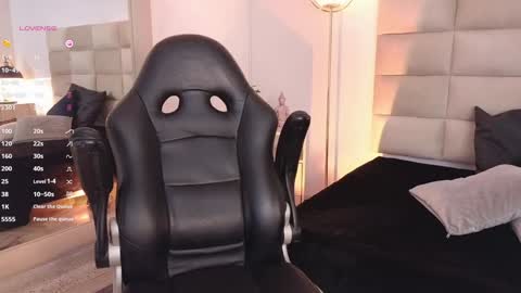   online show from December 31, 2024, 10:12 pm