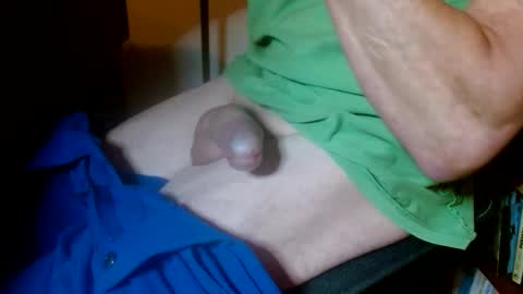 Snapshot of miister_macky chatting on September 13, 2025, 5:35 pm miister macky online show from September 13, 2025, 5:35 pm