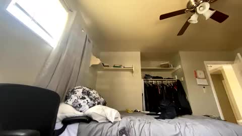 mik138 online show from March 19, 2026, 4:55 pm