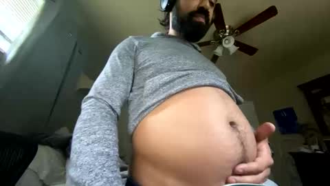 Snapshot of mik138 chatting on April 22, 2026, 12:50 pm mik138 online show from April 22, 2026, 12:50 pm