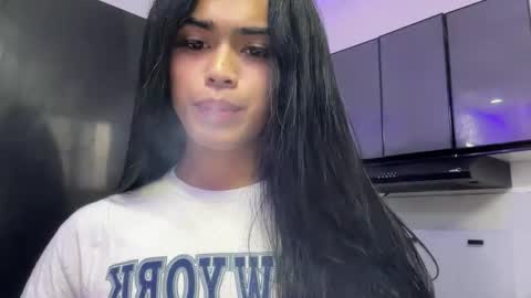 mika_pedersen online show from September 14, 2025, 4:39 pm