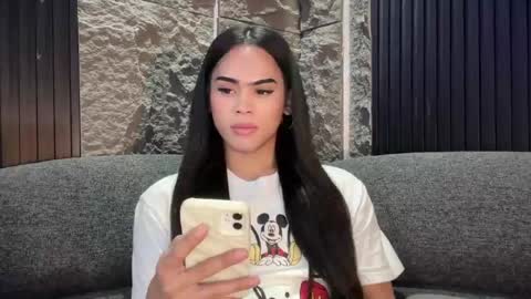 Snapshot of mika_pedersen chatting on May 26, 2026, 9:33 pm mika_pedersen online show from May 26, 2026, 9:33 pm