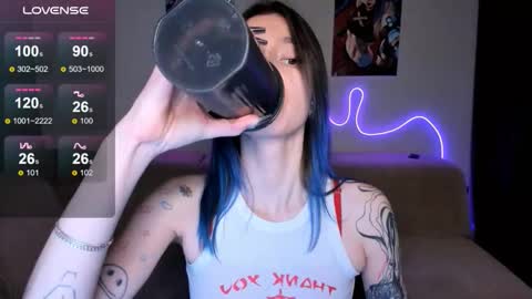 Mika online show from March 5, 2026, 3:41 pm