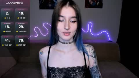 Mika online show from April 17, 2026, 4:10 pm