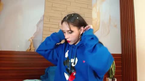 mikaela303av online show from October 3, 2025, 2:19 am