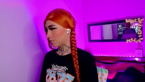 Snapshot of mikaelarangel chatting on November 23, 2025, 11:48 pm mikaelarangel online show from November 23, 2025, 11:48 pm