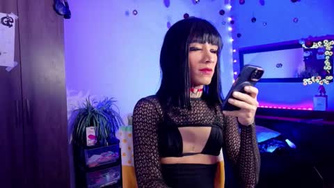 Snapshot of mikaelarangel chatting on December 4, 2025, 2:21 am mikaelarangel online show from December 4, 2025, 2:21 am