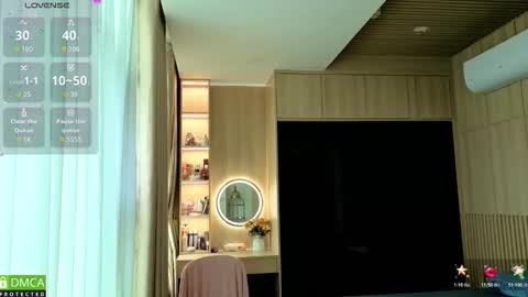 Miko now i live in Vietnam online show from November 1, 2025, 12:23 am