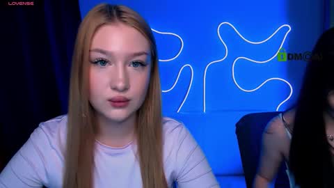 Snapshot of mikameovv chatting on February 24, 2026, 8:18 pm Mika online show from February 24, 2026, 8:18 pm