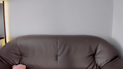 mikasssu online show from March 1, 2026, 12:29 pm